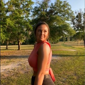 Meet your Posher, Alicia